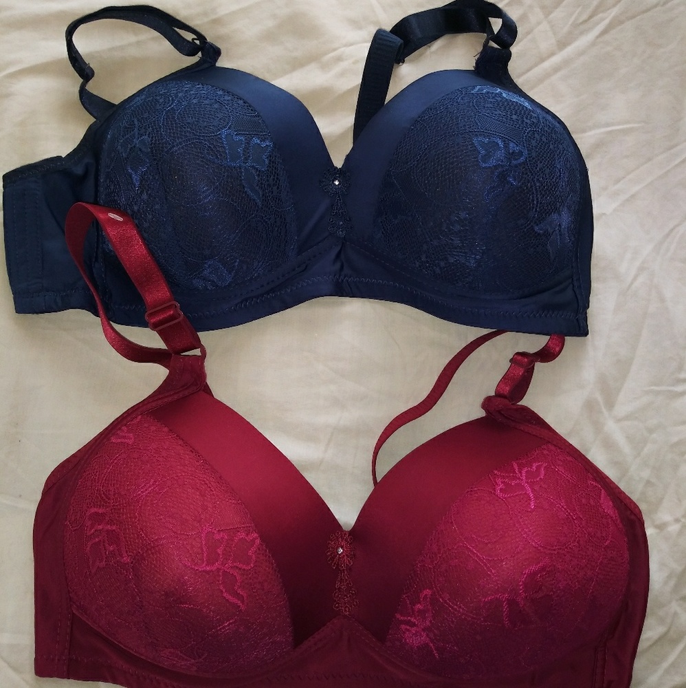 BRAND NEW BRAS SET
